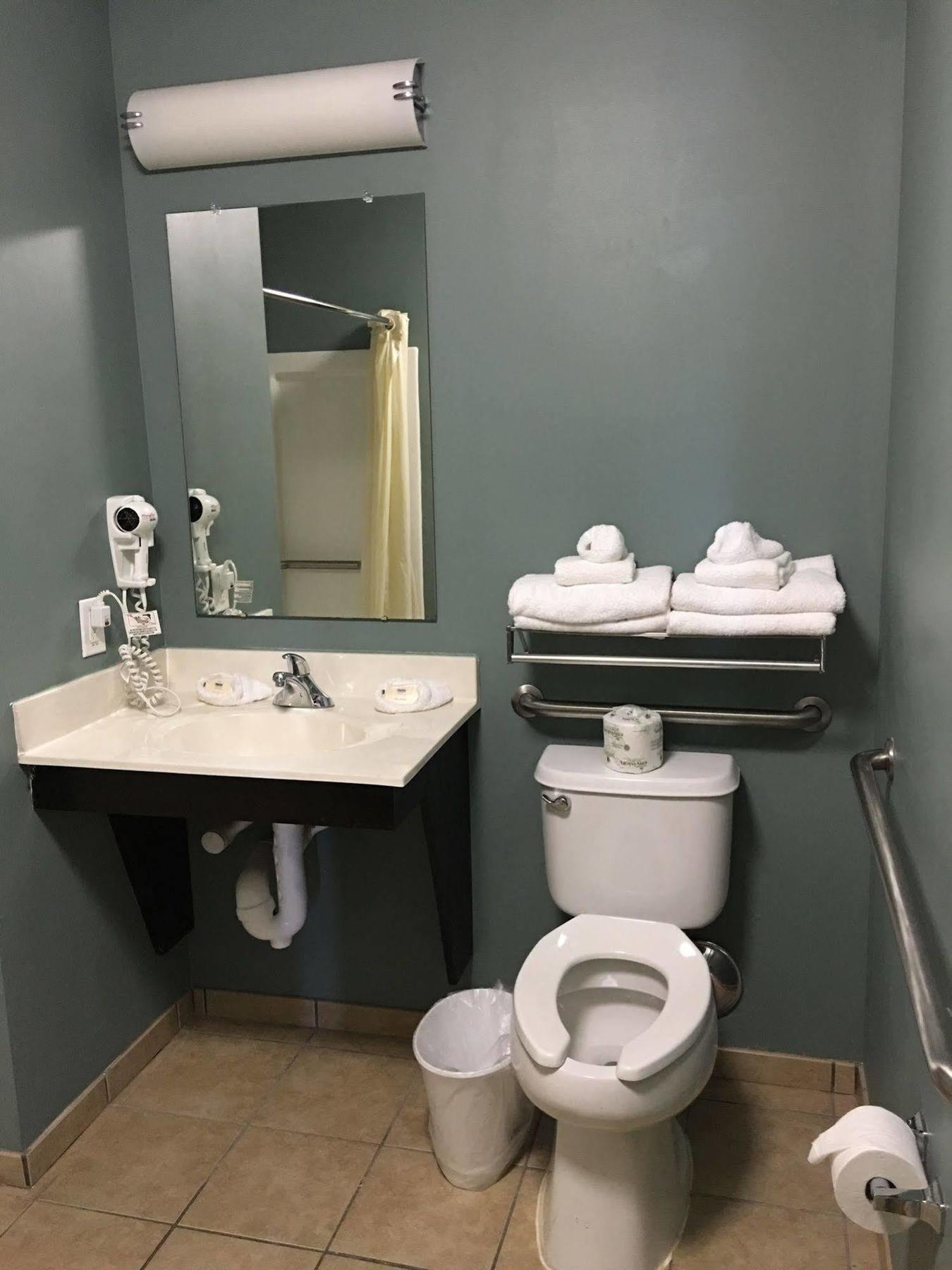 Suburban Studios Near Camp Lejeune Τζάκσονβιλ Εξωτερικό φωτογραφία